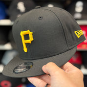 New Era Pittsburgh Pirates Black/Yellow 9FIFTY Snapback - Product Image