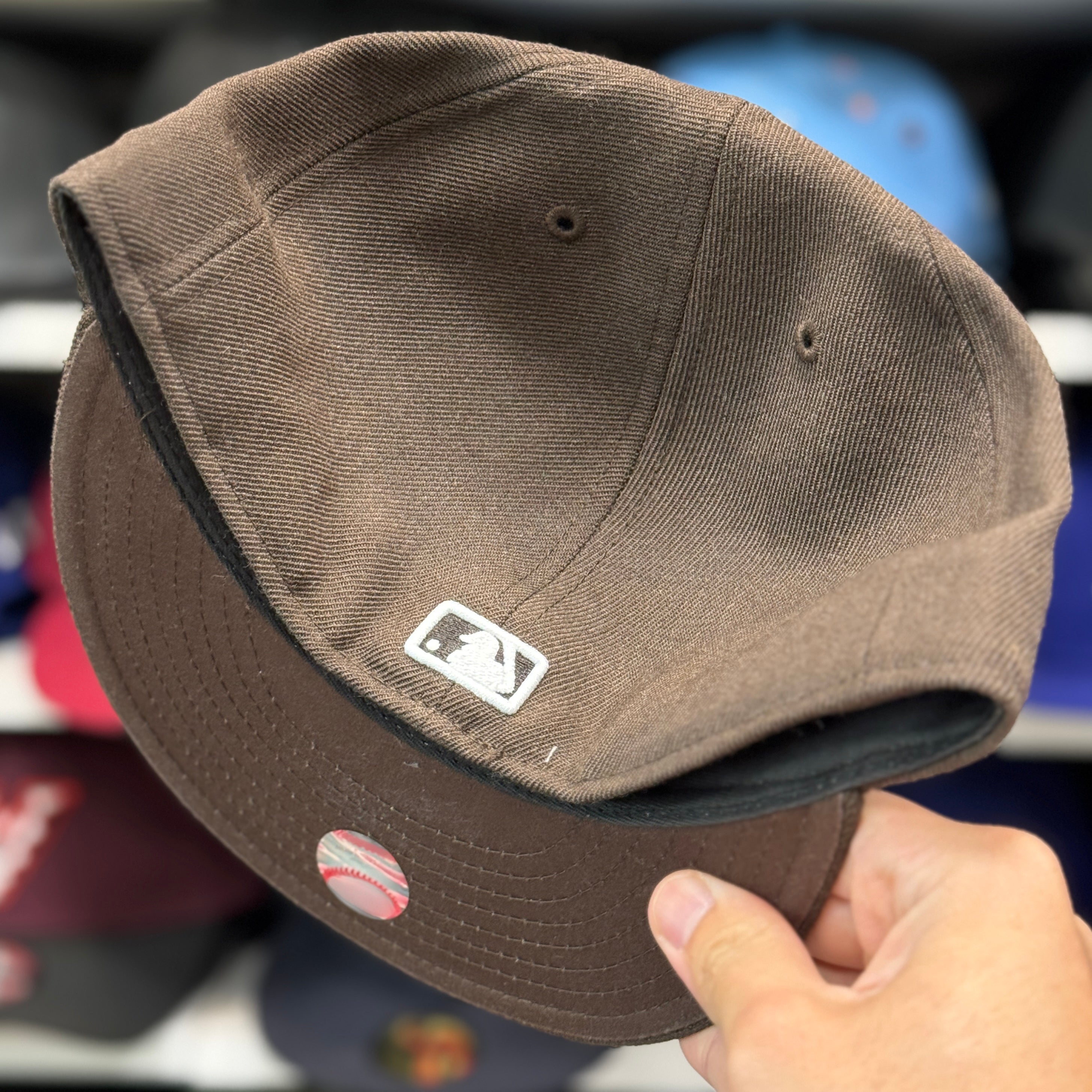 New Era Toronto Blue Jays Brown 59FIFTY Fitted Hat - Product Image