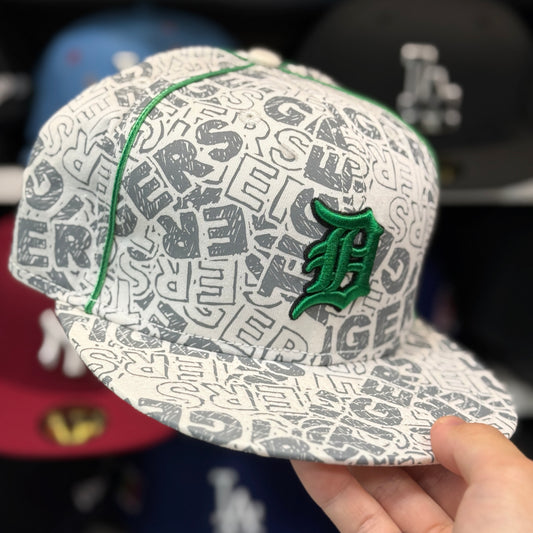 New Era Detroit Tigers 'Scatter Print' White 59FIFTY Fitted Hat - Product Image