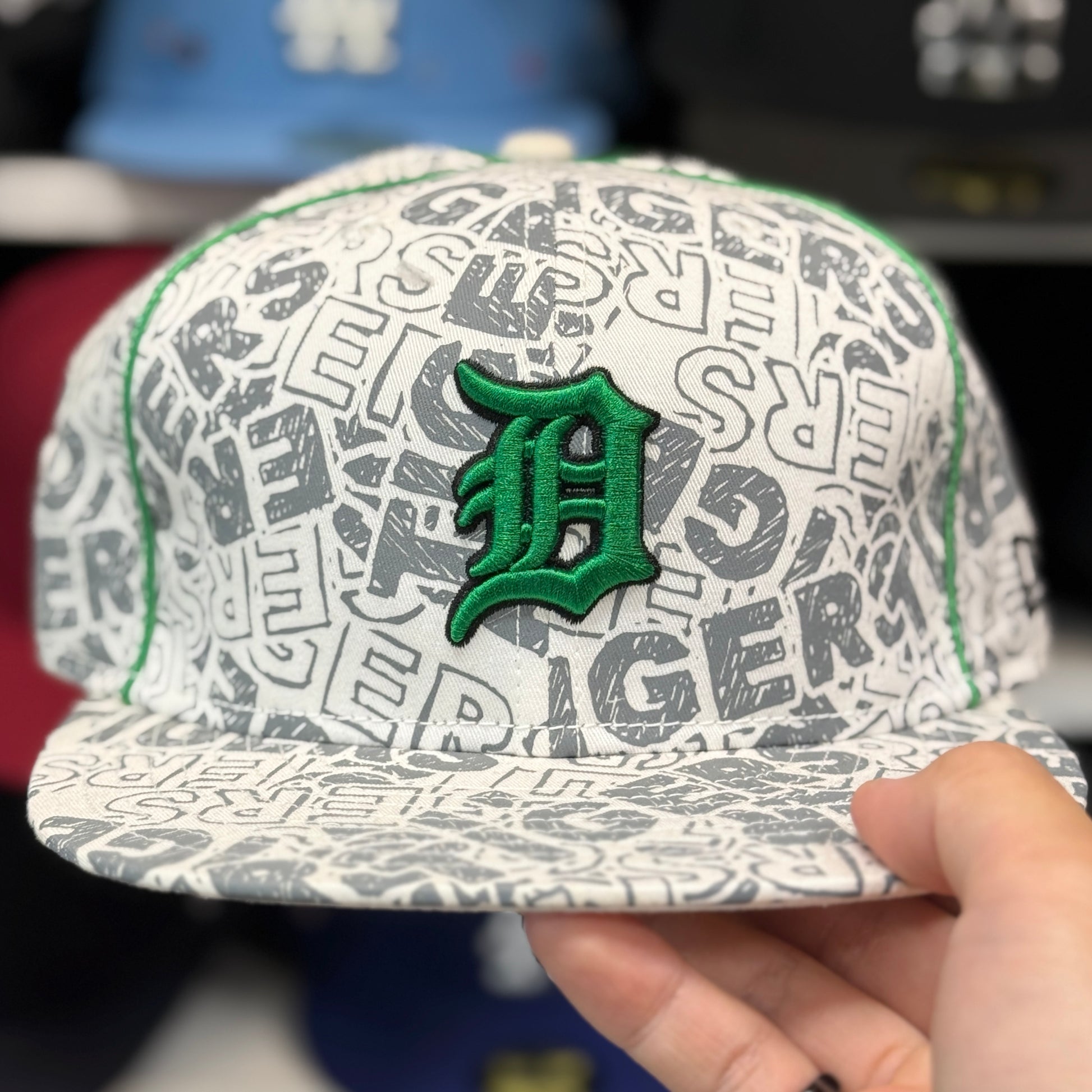 New Era Detroit Tigers 'Scatter Print' White 59FIFTY Fitted Hat - Product Image