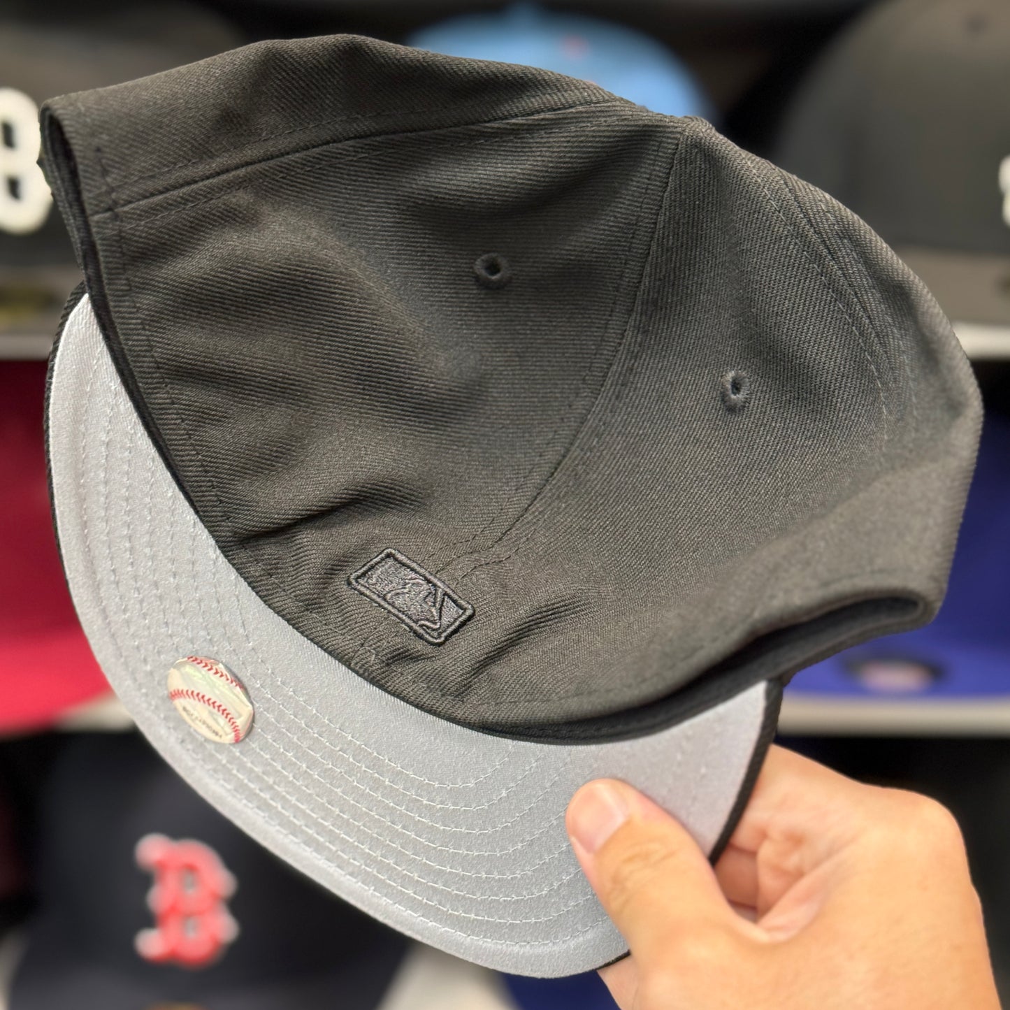 New Era Detroit Tigers Black/Black 59FIFTY Fitted Hat - Product Image