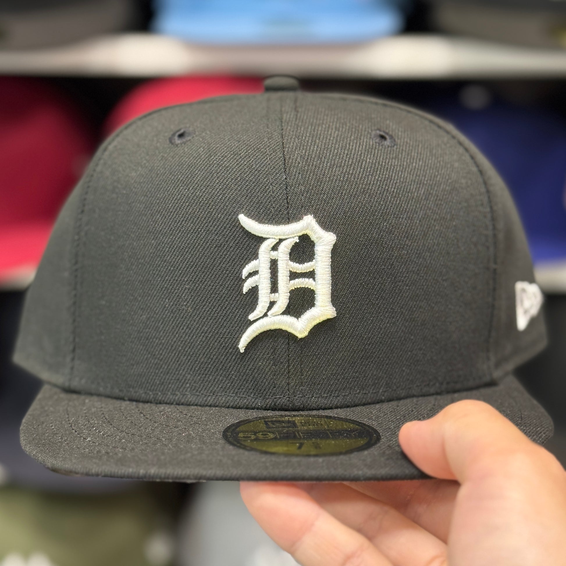 New Era Detroit Tigers Black 59FIFTY Fitted Hat - Product Image
