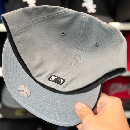New Era Chicago White Sox Gray/Black 59FIFTY Fitted Hat - Product Image