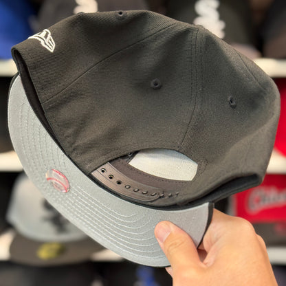 New Era Chicago White Sox Black 9FIFTY Snapback - Product Image