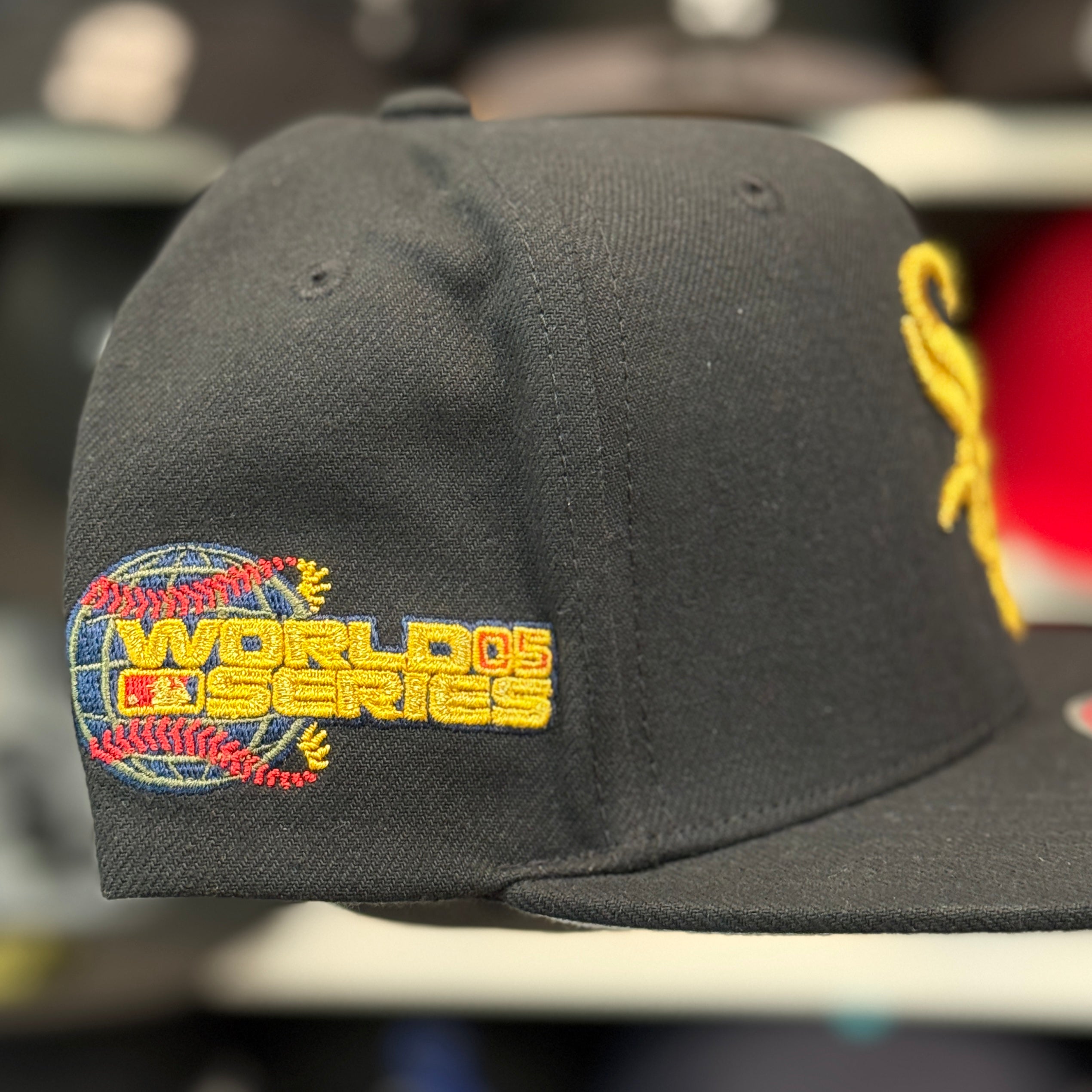 Chicago White Sox 'Anniversary Celebration' Black Mitchell & Ness Snapback - Product Image