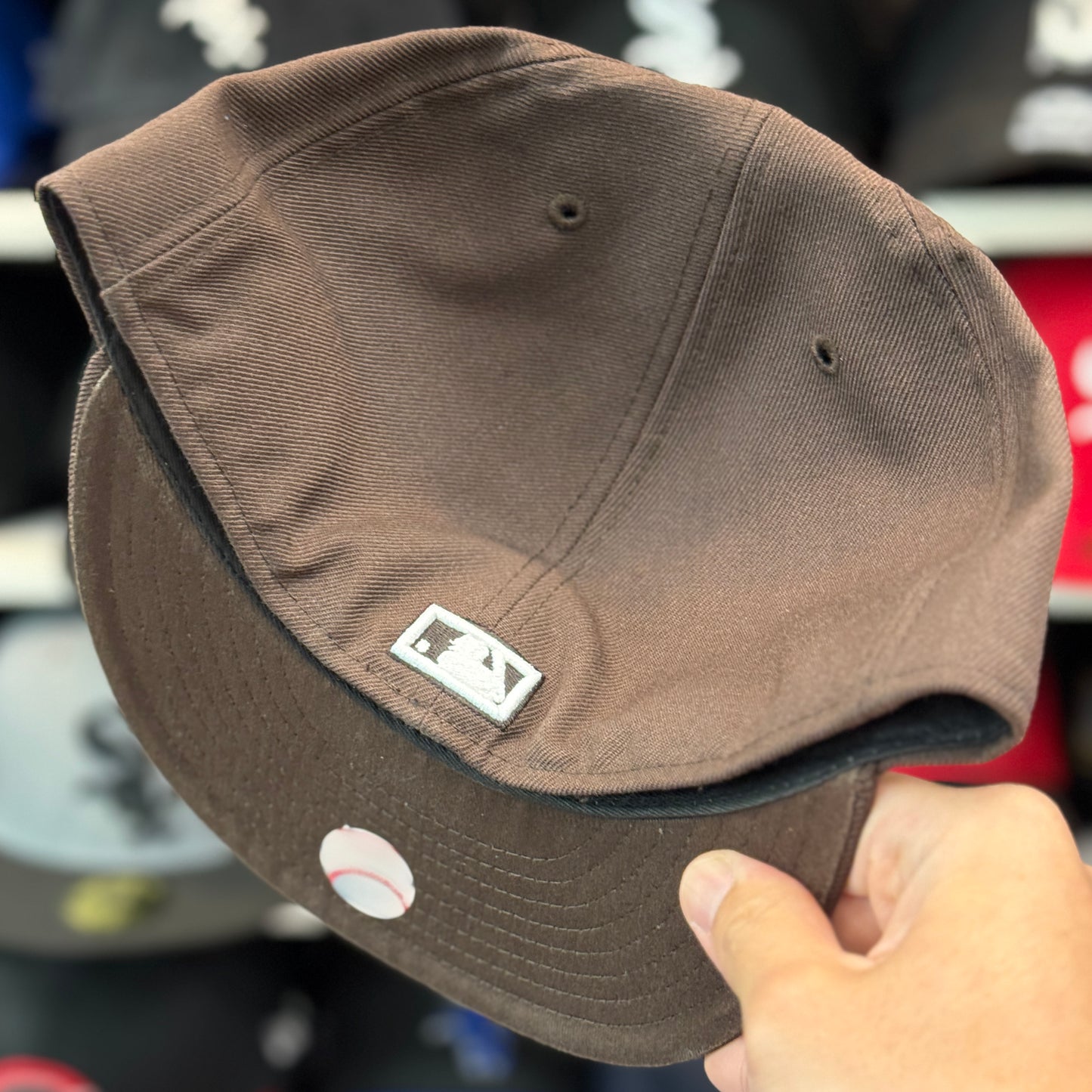 New Era Chicago White Sox 'Batter-Man' Brown 59FIFTY Fitted Hat | Size 7 5/8 - Product Image