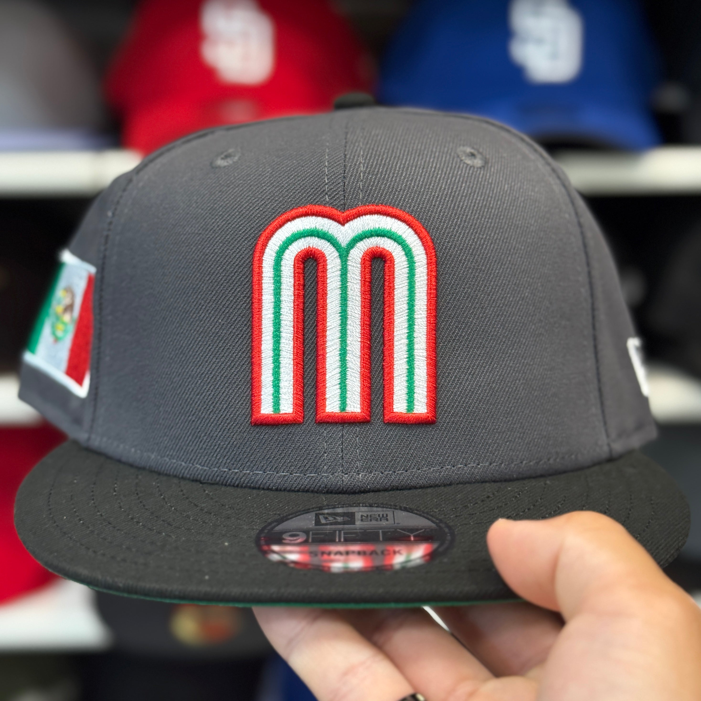 New Era Mexico World Baseball Classics Grey/Black 9FIFTY Snapback - Product Image