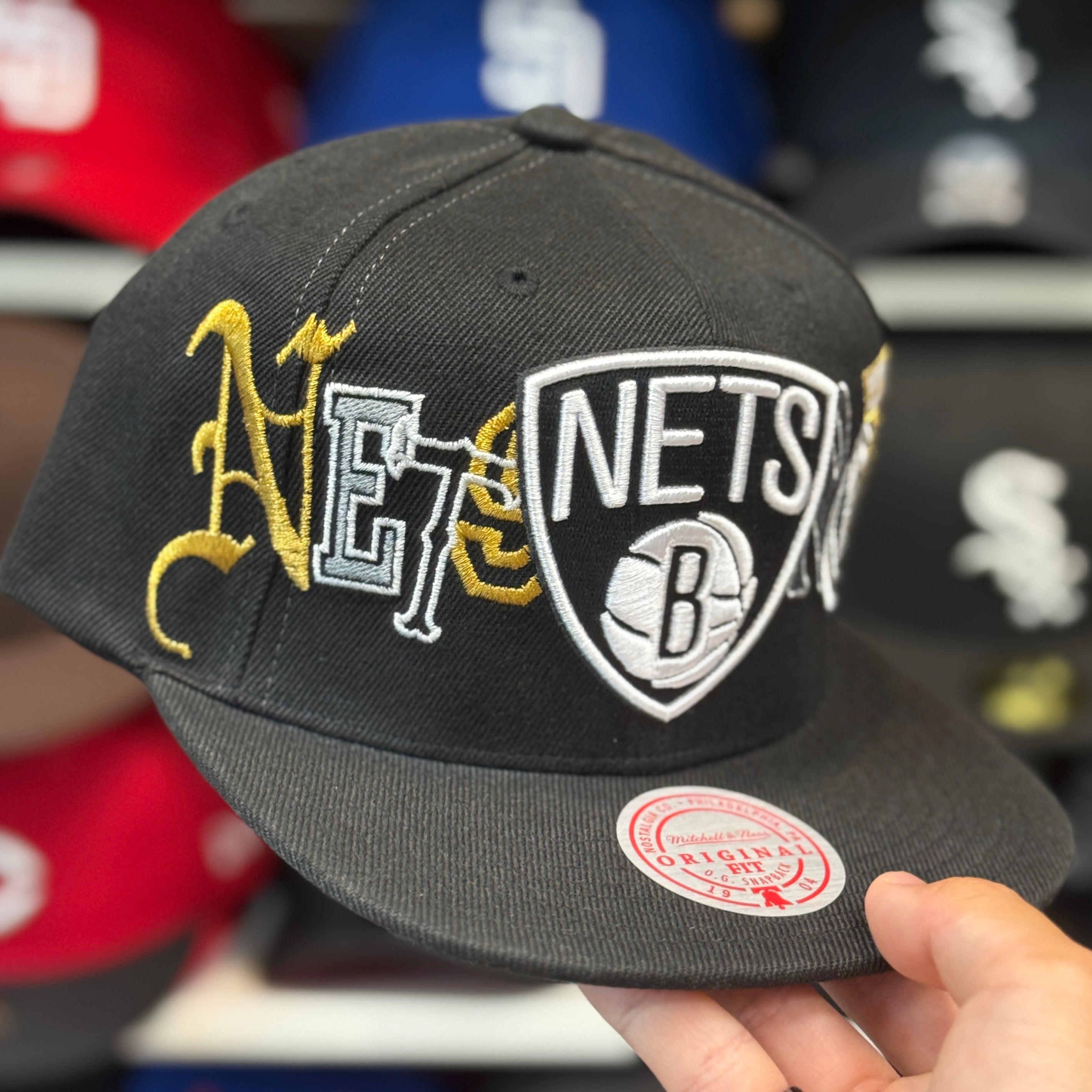 Brooklyn Nets 'Special Font Pack' Multicolor Mitchell & Ness Snapback - Product Image