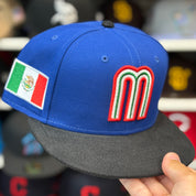 New Era Mexico World Baseball Classics Blue/Black Corduroy 9FIFTY Snapback - Product Image