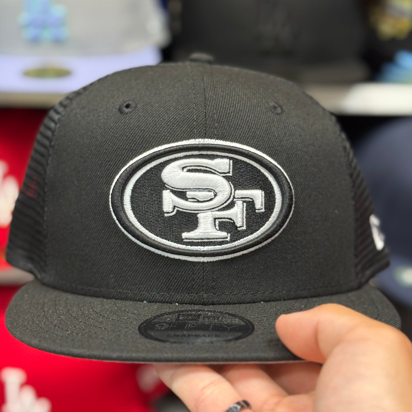 New Era San Francisco 49ers Trucker 9FIFTY Snapback Black
