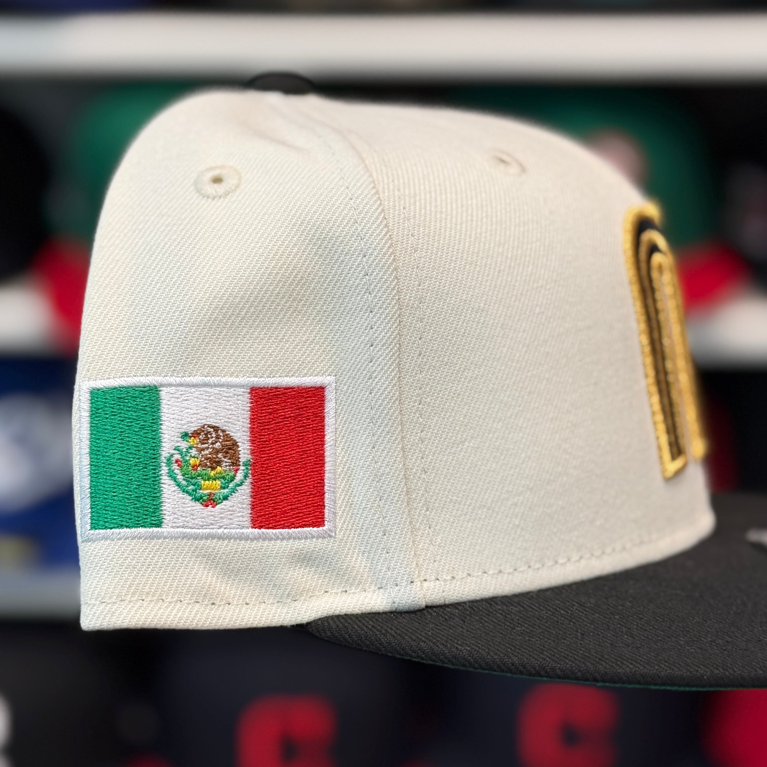 New Era Mexico World Baseball Classics Creme/Black 9FIFTY Snapback