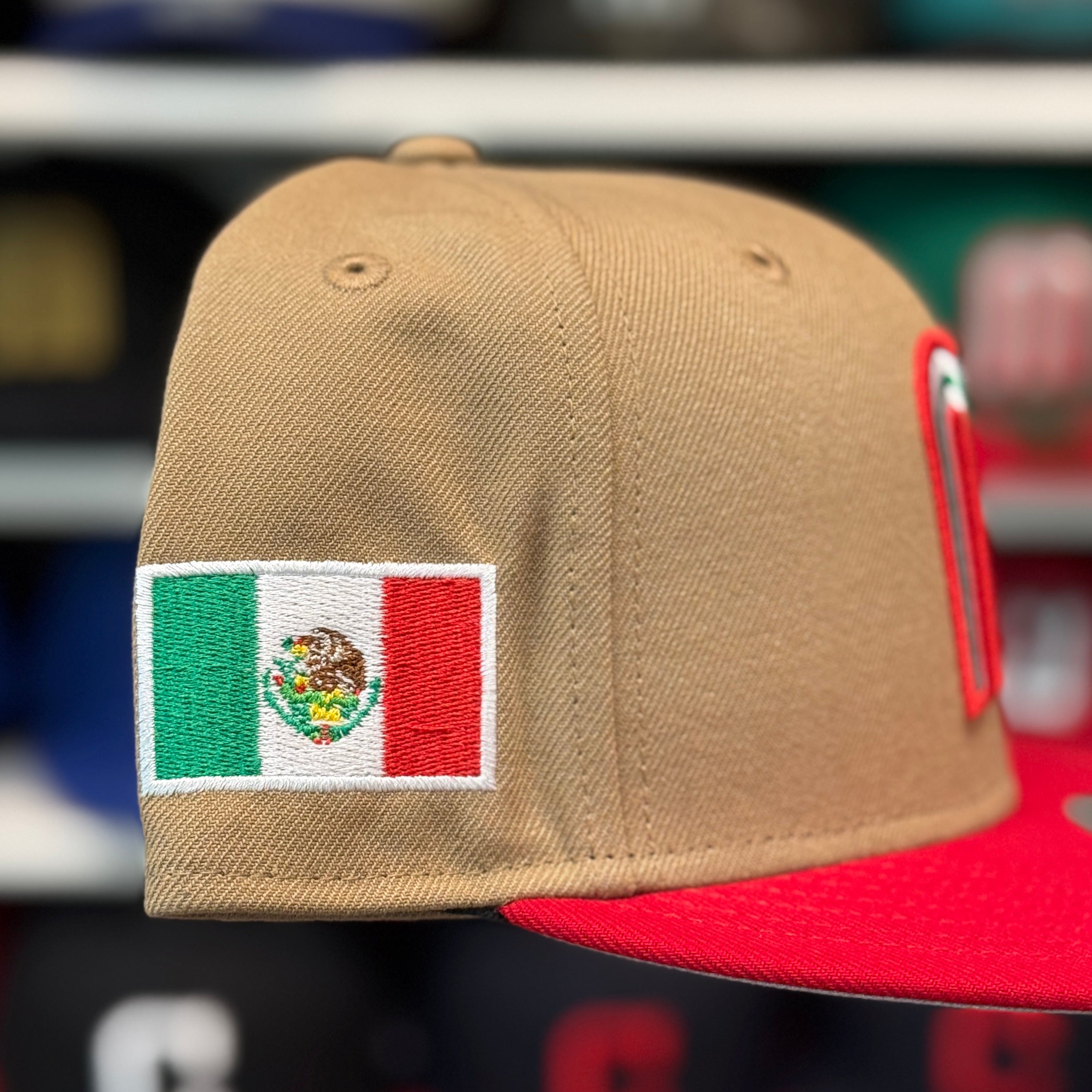 New Era Mexico World Baseball Classics Tan/Red 9FIFTY Snapback