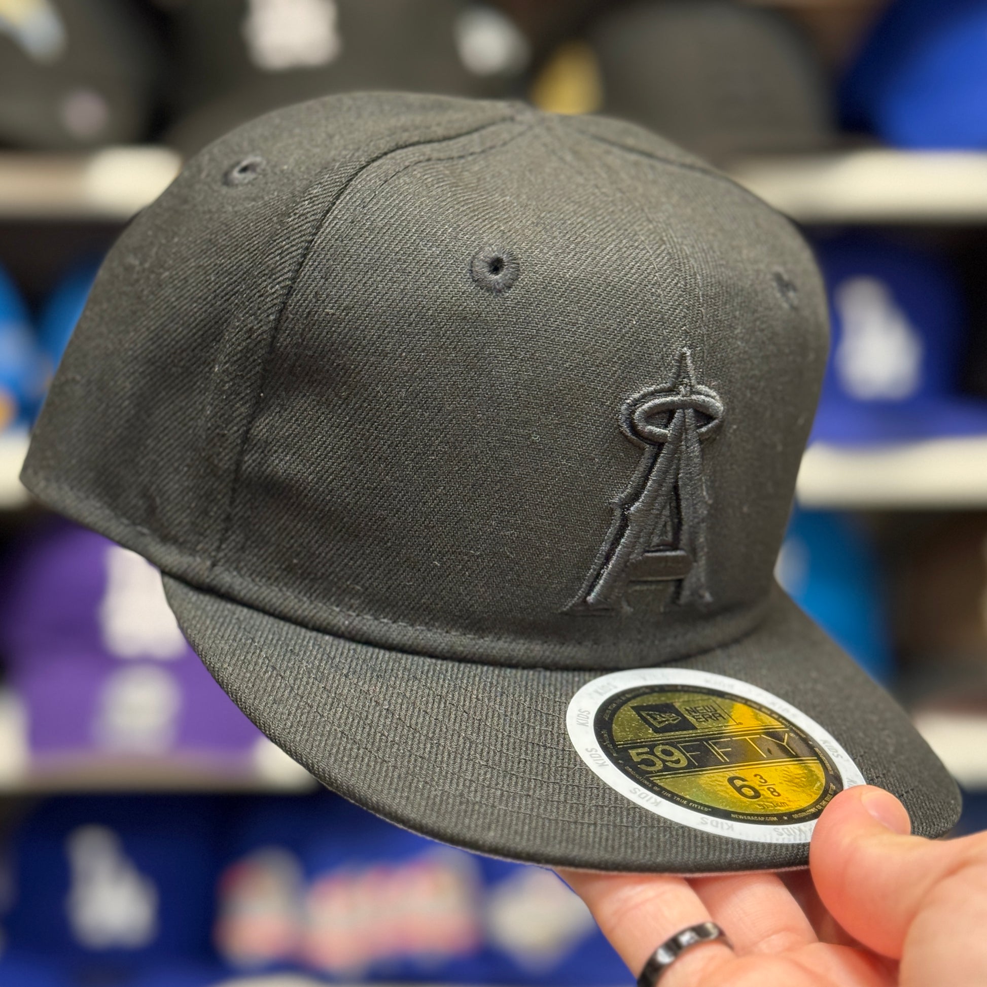 Youth Los Angeles Angels New Era Black 59FIFTY Fitted Hat - Product Image