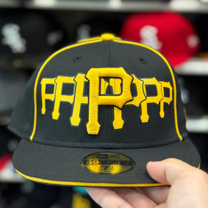 New Era Pittsburgh Pirates 'Echo Logo' Black 59FIFTY Fitted Hat - Product Image