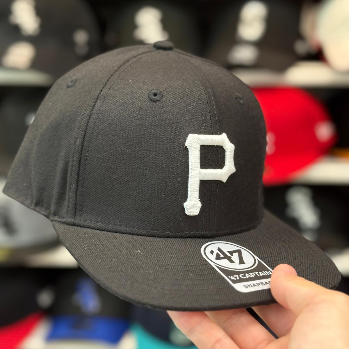 Pittsburgh Pirates Black '47 Brand Snapback - Product Image