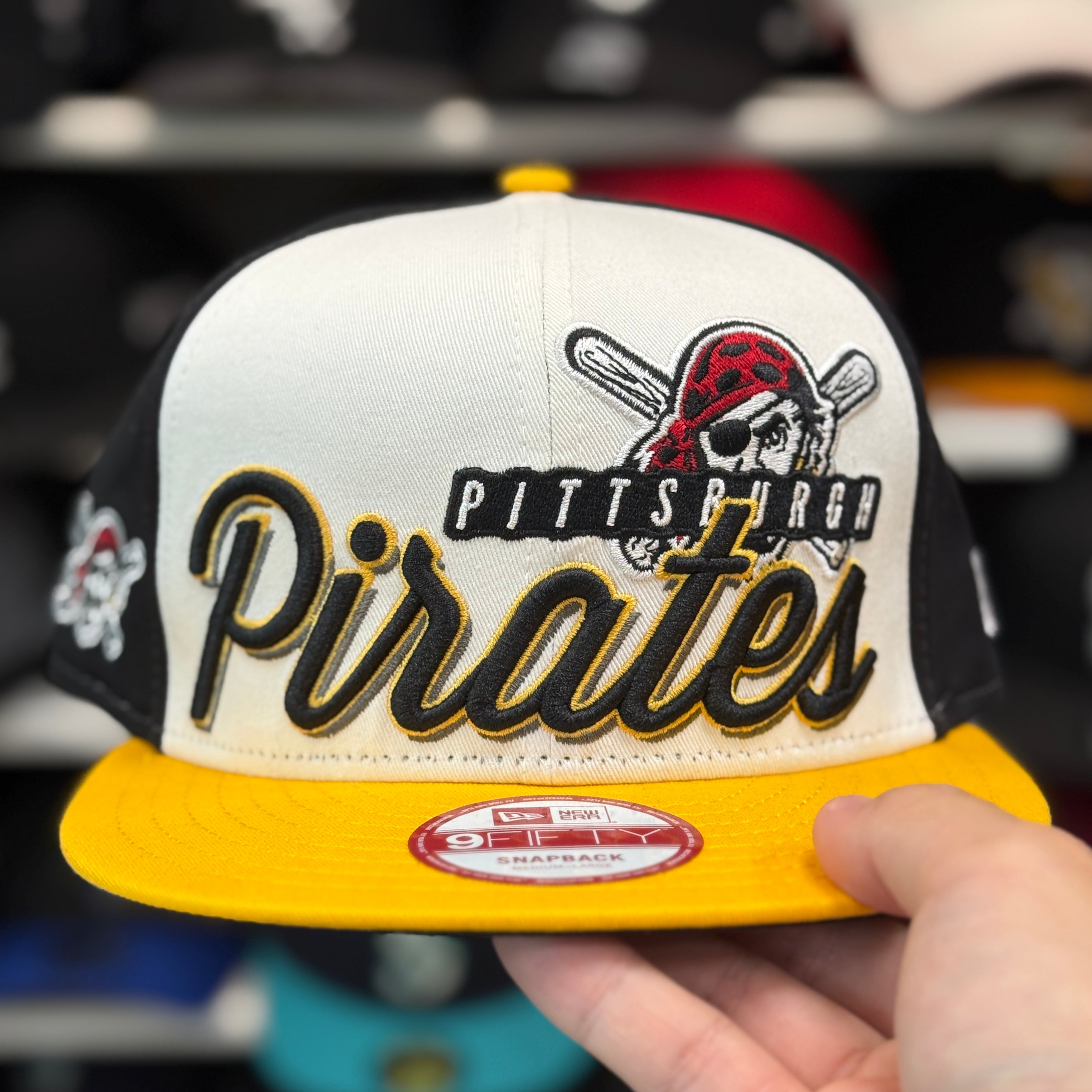 New Era Pittsburgh Pirates 'Script Logo' Multi-Color 9FIFTY Snapback - Product Image