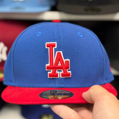 New Era Los Angeles Dodgers 'Superman' Blue/Red 59FIFTY Fitted Hat - Product Image