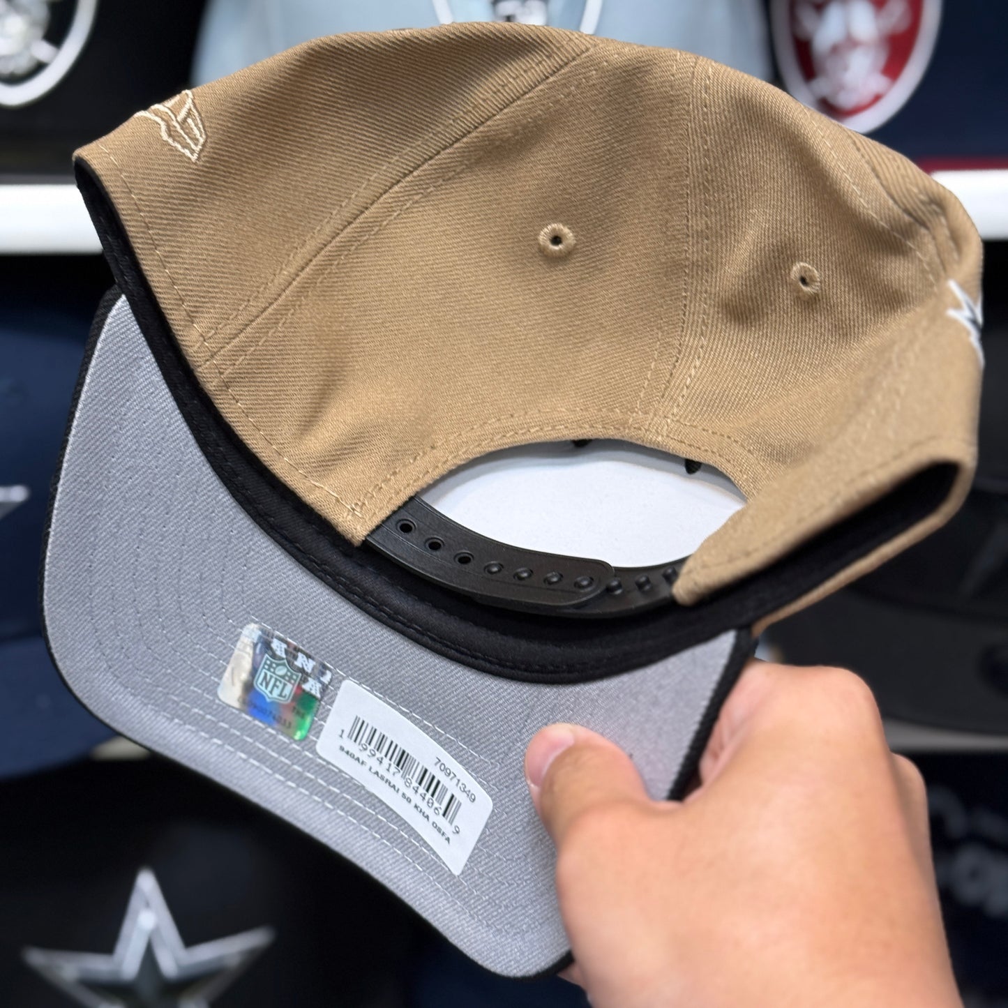 New Era Las Vegas Raiders '60th Anniversary' A-Frame 9FORTY Snapback Tan/Black