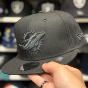 New Era Miami Dolphins Black 9FIFTY Snapback - Product Image