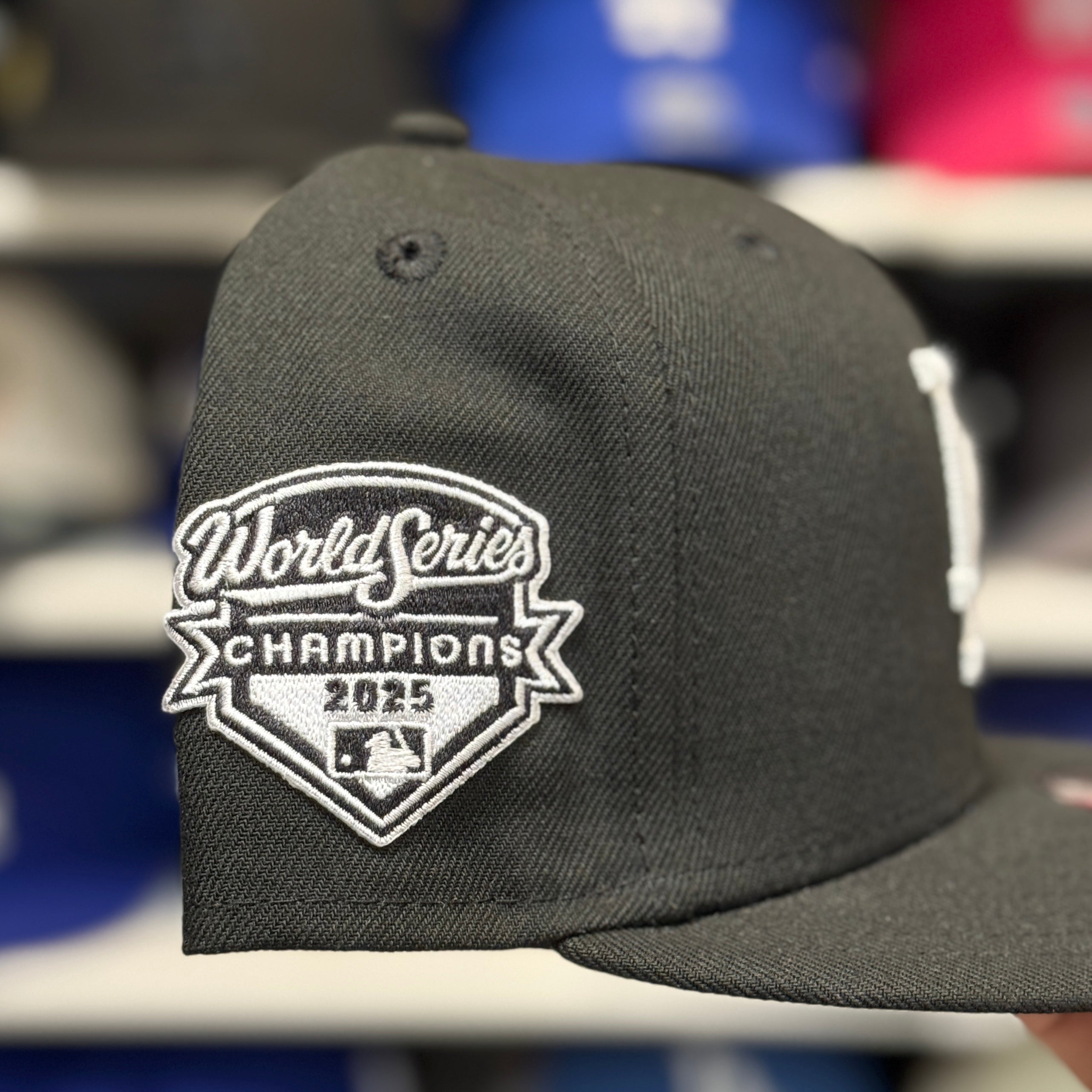 New Era Los Angeles Dodgers '2025 World Series Champion' Black 9FIFTY Snapback - Product Image