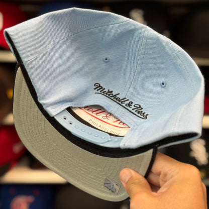 Vancouver Grizzlies Mitchell & Ness Snapback Light Blue/Black