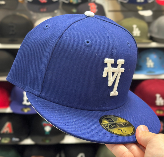 New Era Los Angeles Dodgers 'Upside Down Logo' Blue/White 59FIFTY Fitted Hat - Product Image