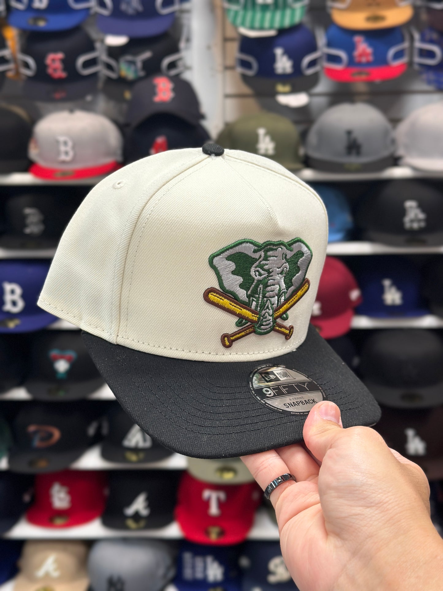 Oakland Athletics MLB A-Frame Cap | New Era 9FIFTY Adjustable Snapback | Creme/Black