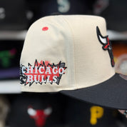 Chicago Bulls Creme/Black A-Frame Mitchell & Ness Snapback - Product Image