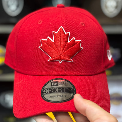 New Era Toronto Blue Jays 'Maple Leaf' 9FORTY Adjustable Ball Cap | Red