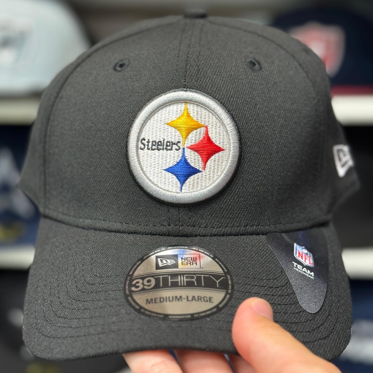 New Era Pittsburgh Steelers Black 39THIRTY Baseball Cap - Product Image