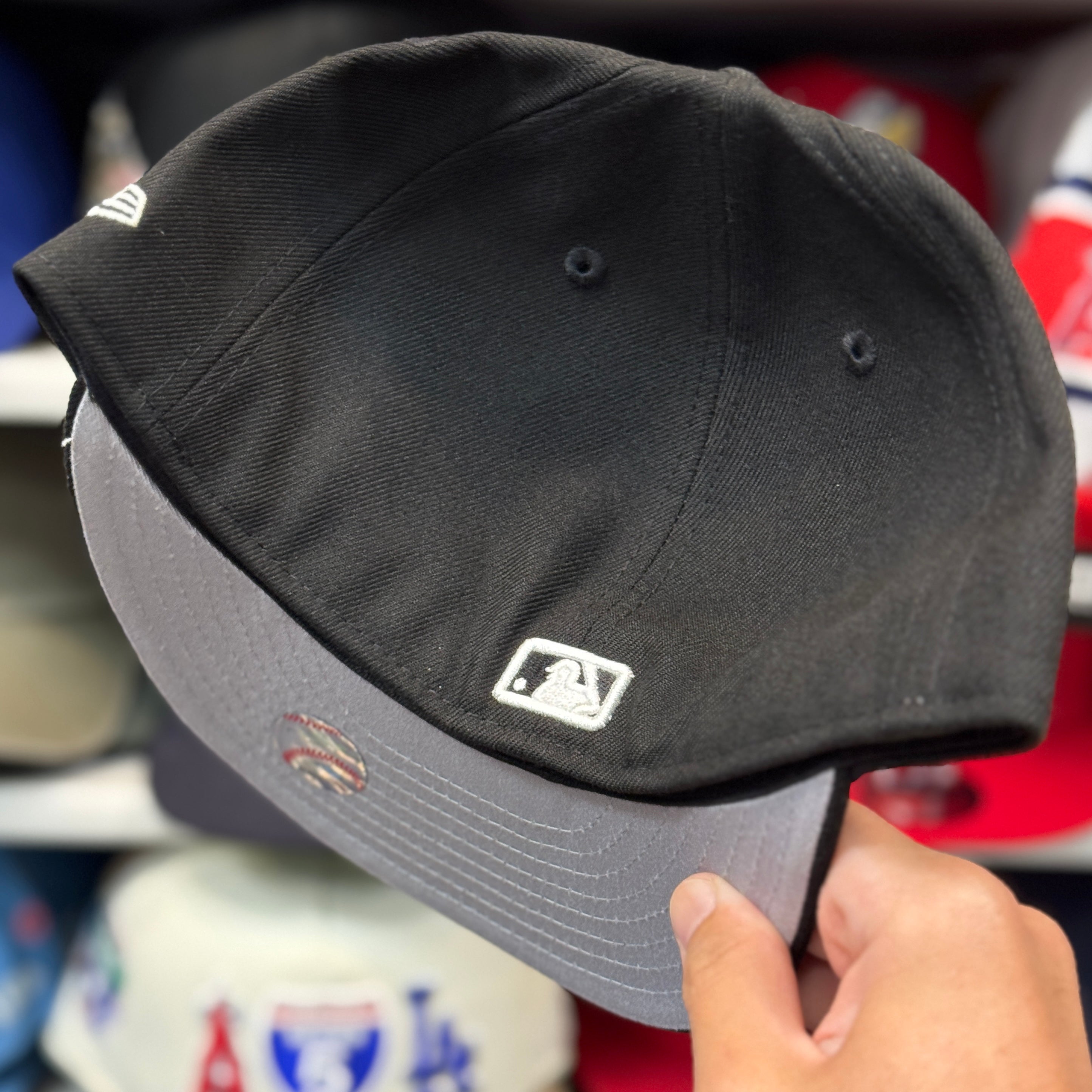 New Era Los Angeles Angels Black 59FIFTY Fitted Hat - Product Image