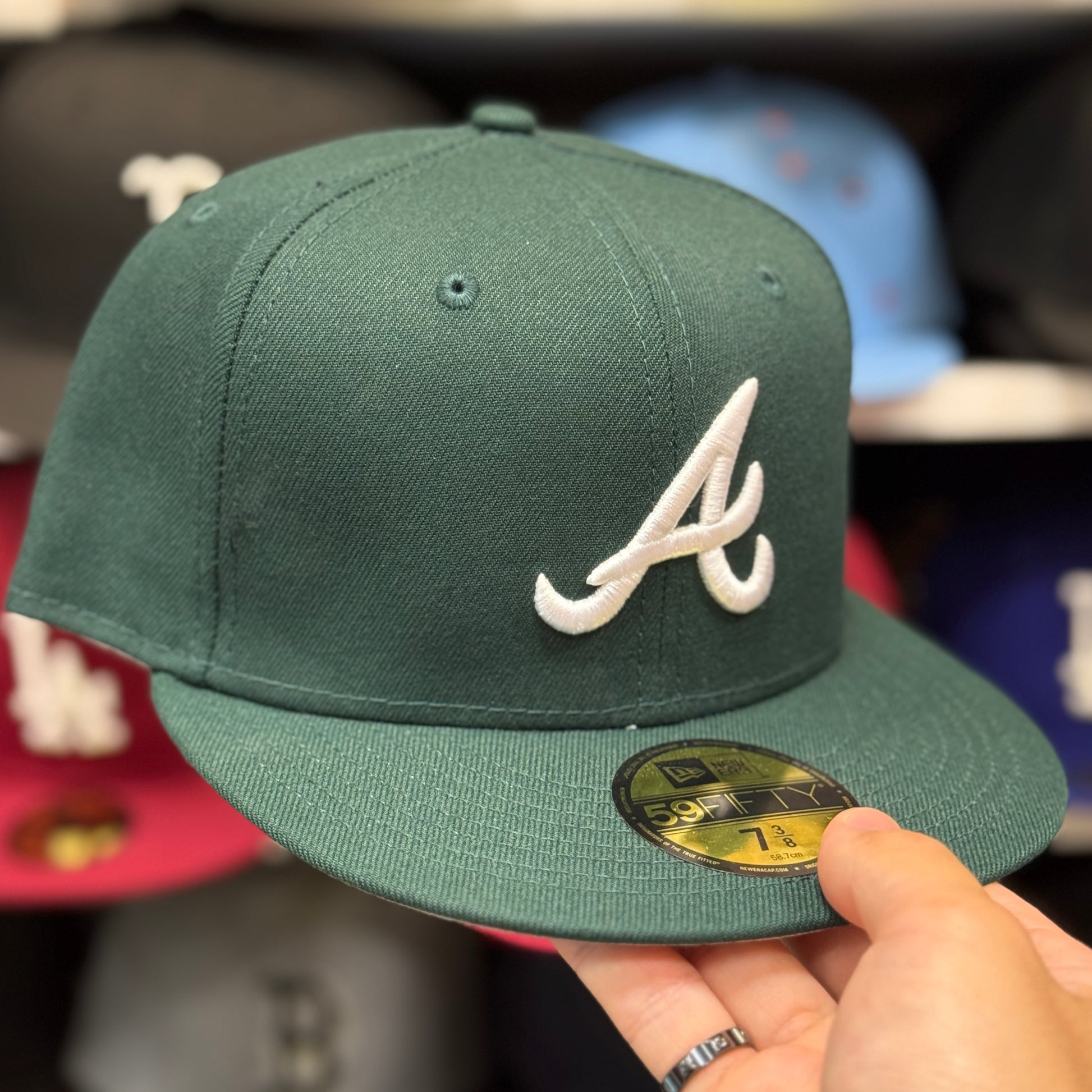 New Era Atlanta Braves 59FIFTY Fitted Hat Dark Green –