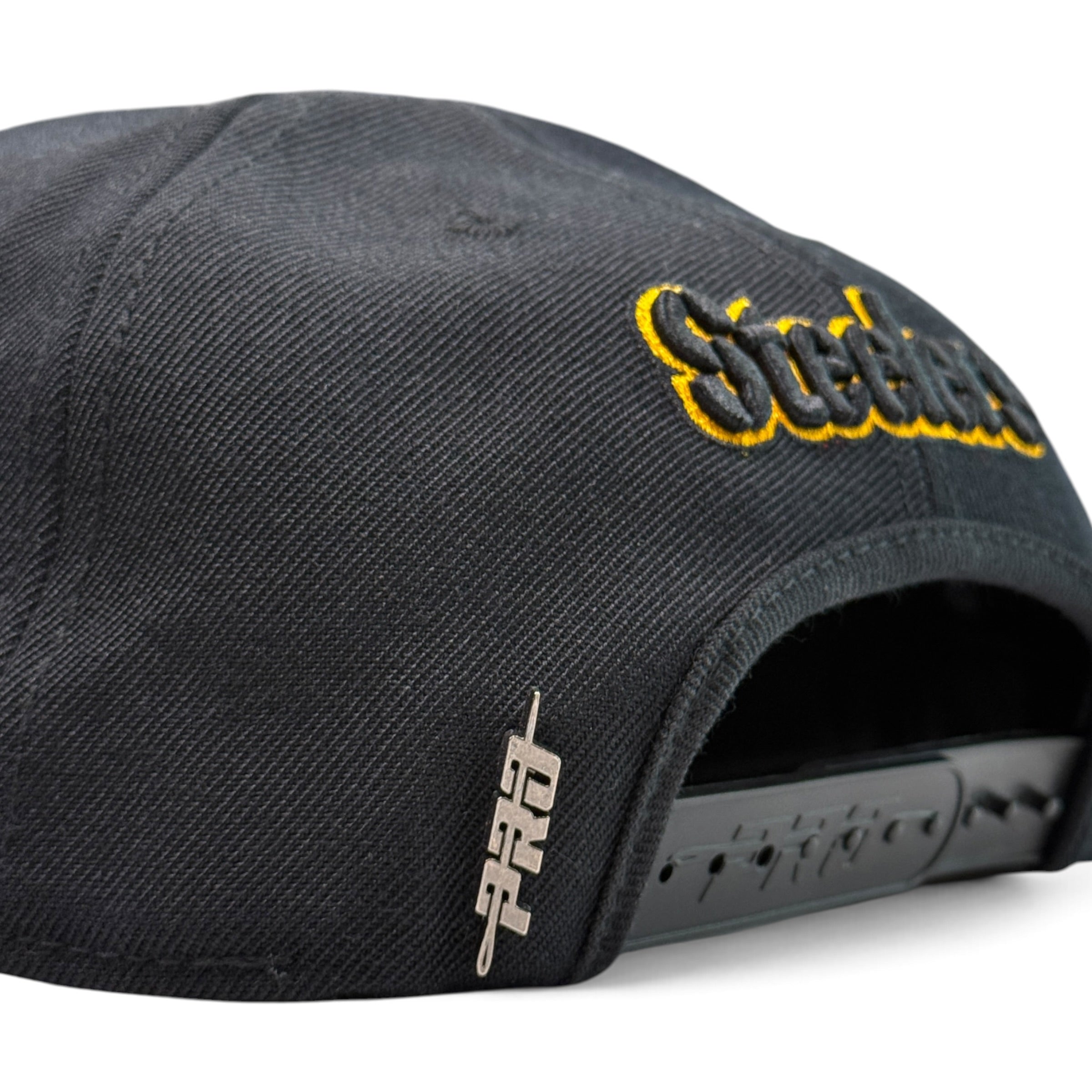 Pittsburgh Steelers Black Pro Standard Snapback