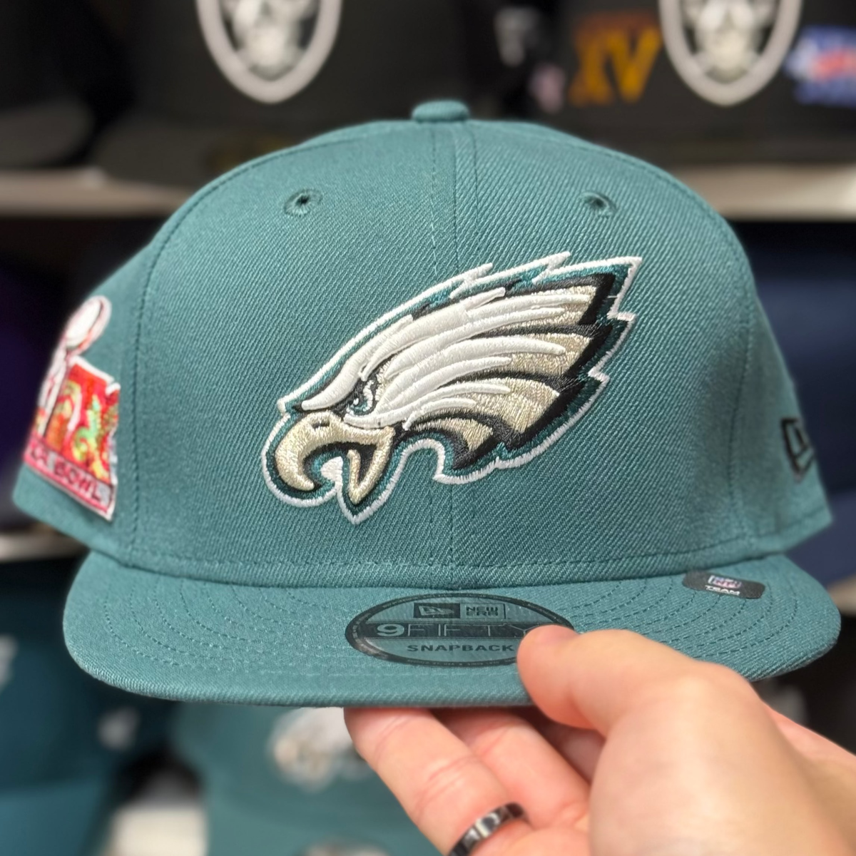 New Era Philadelphia Eagles 'Super Bowl LIV' Green 9FIFTY Snapback - Product Image
