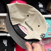 Los Angeles Dodgers Creme/Black Mitchell & Ness Snapback - Product Image