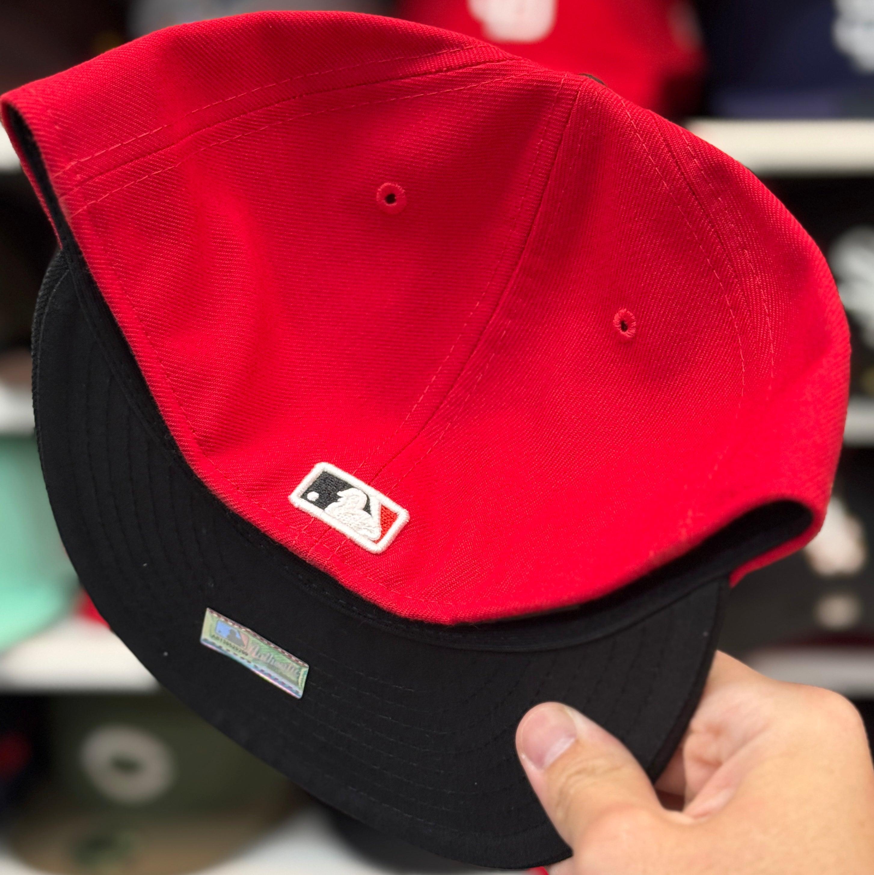 New Era Cincinnati Reds Red/Black 59FIFTY Fitted Hat - Product Image