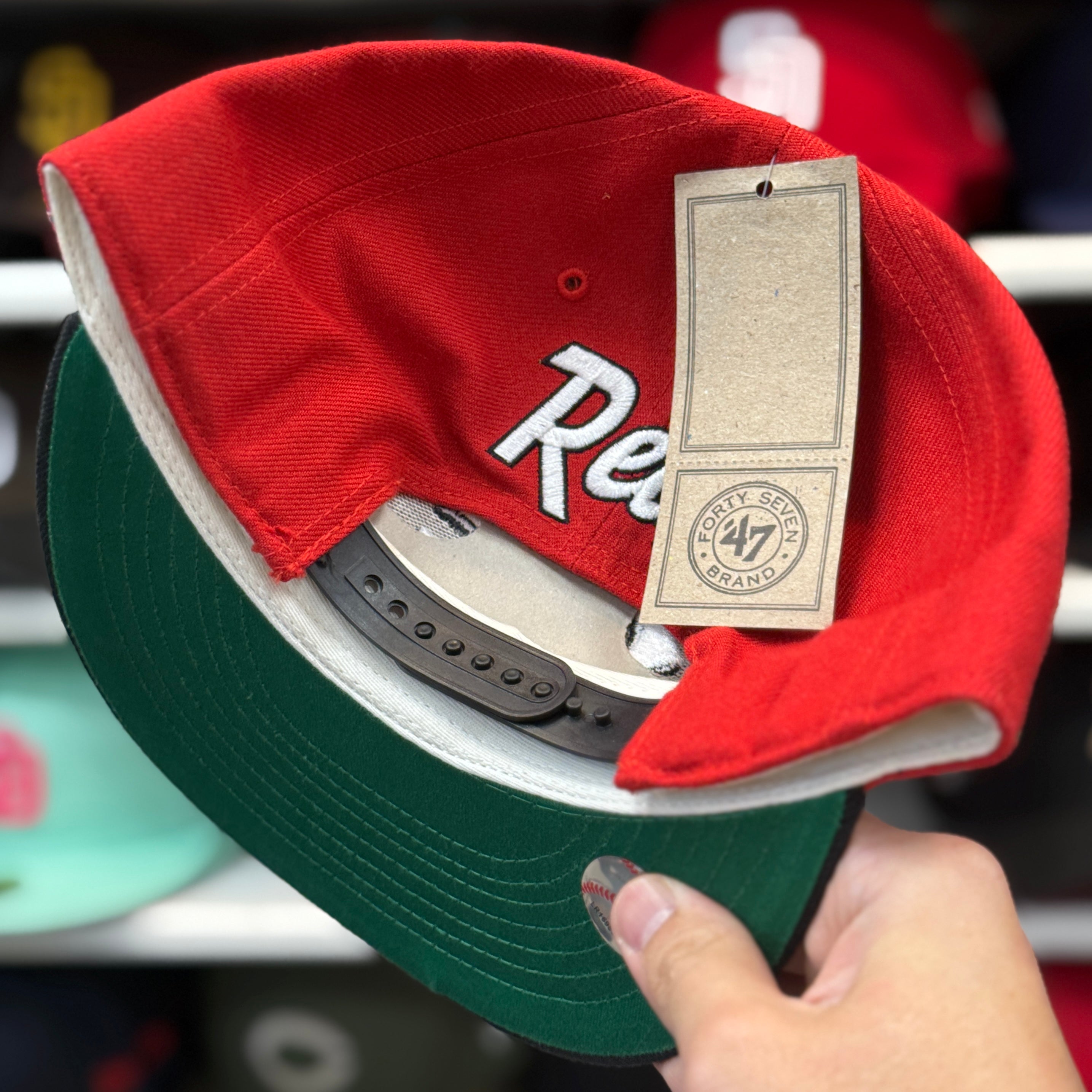 Cincinnati Reds Red/Black '47 Brand Snapback - Product Image