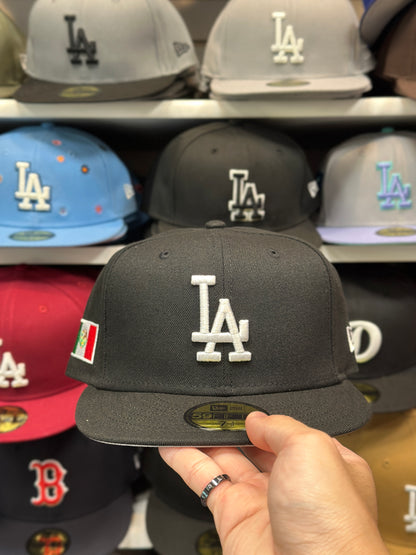 LA Dodgers MLB 'Mexico' Side Patch Fitted Hat | New Era 59FIFTY Sized Cap | Black