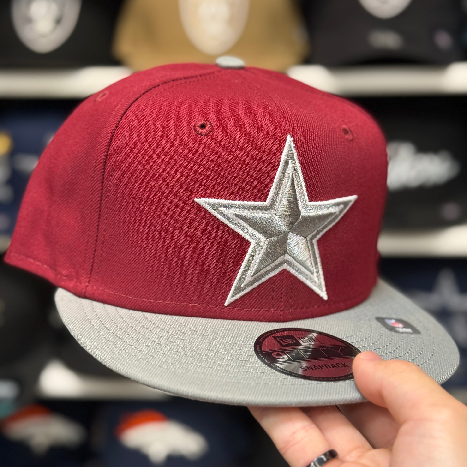 New Era Dallas Cowboys Maroon/Grey 9FIFTY Snapback - Product Image