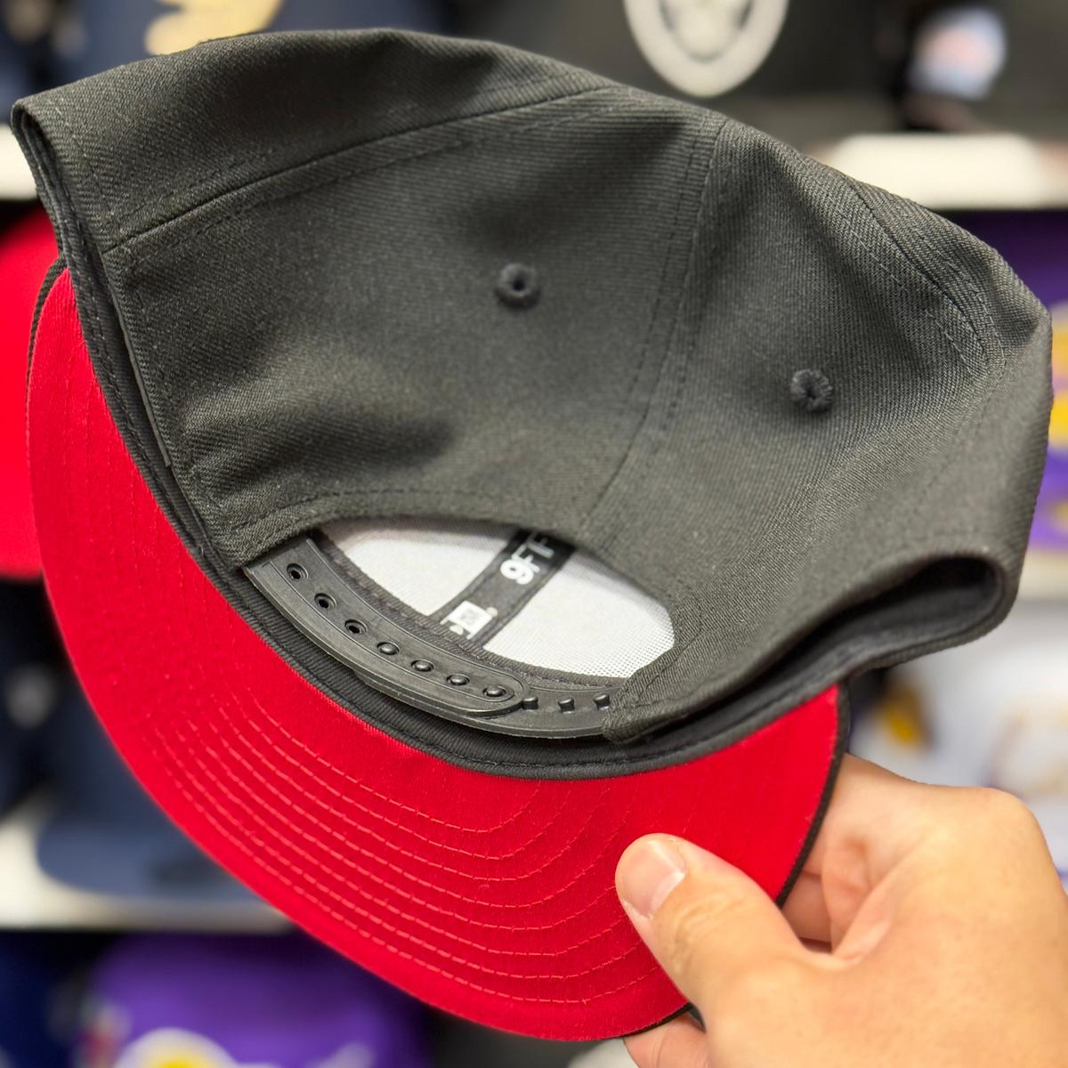 New Era Chicago Blackhawks '75th Anniversary' Black/Red 9FIFTY Snapback - Product Image