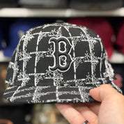 New Era Boston Red Sox 'Vanity Plaid' Black 59FIFTY Fitted Hat - Product Image