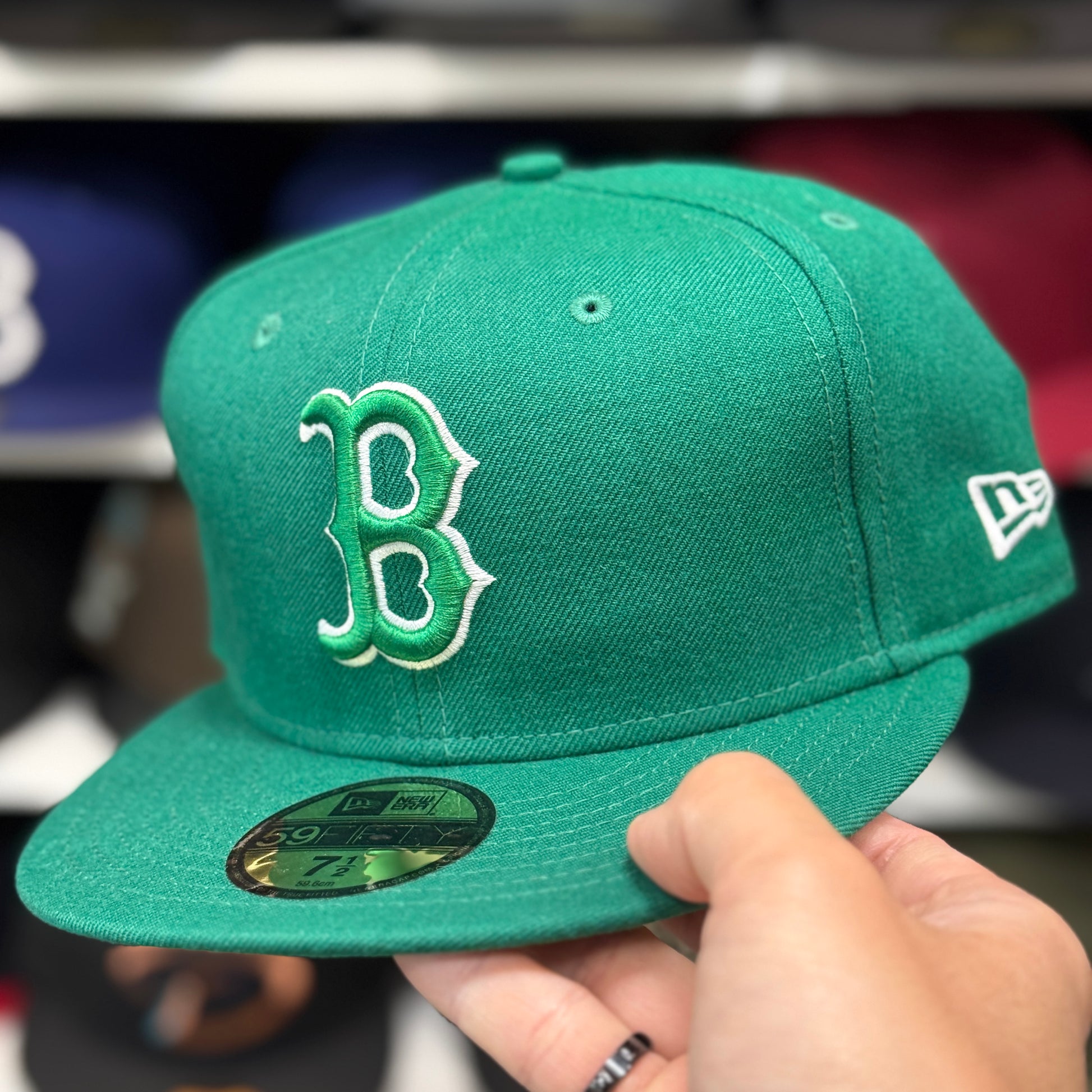 New Era Boston Red Sox Kelly Green 59FIFTY Fitted Hat - Product Image
