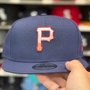 New Era Pittsburgh Pirates 'Red Fade' Navy 9FIFTY Snapback - Product Image