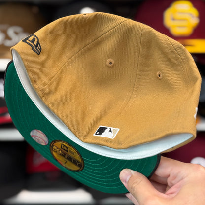 New Era Oakland Athletics '40th Anniversary' 59FIFTY Fitted Hat | Tan/Black Corduroy