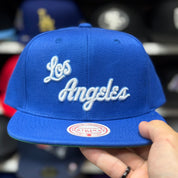Los Angeles Lakers 'Los Angeles Script' Blue/White Mitchell & Ness Snapback - Product Image