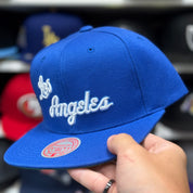 Los Angeles Lakers 'Los Angeles Script' Blue/White Mitchell & Ness Snapback - Product Image