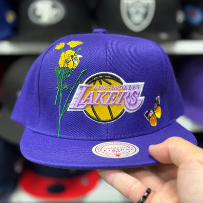 Los Angeles Lakers 'Botanical Series' Mitchell & Ness Snapback | Purple