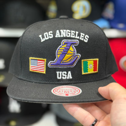 Los Angeles Lakers 'USA City Pride' Mitchell & Ness Snapback | Black