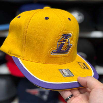 Los Angeles Lakers Nike Fitted Hat | Yellow/Purple
