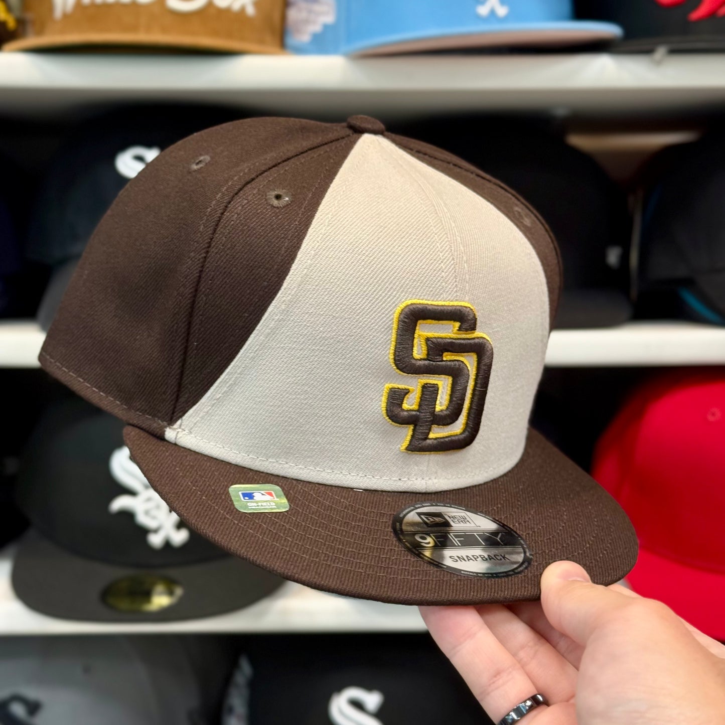 San Diego Padres Two-Tone Snapback | New Era 9FIFTY Adjustable | Brown/Tan